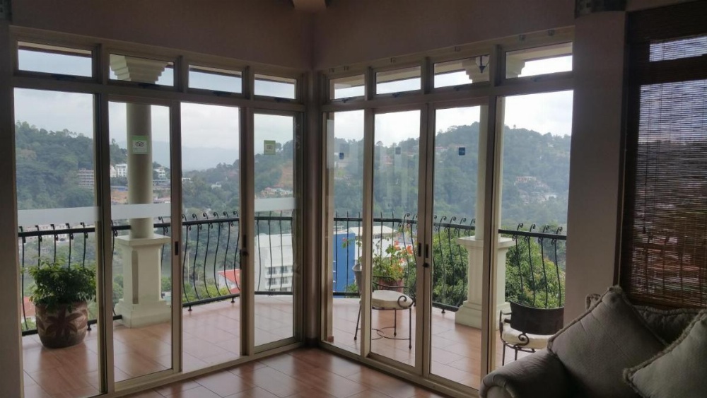 36 Bed & Breakfast Image 12